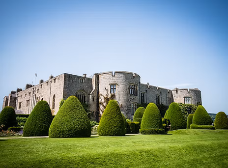 16 Chirk Castle
