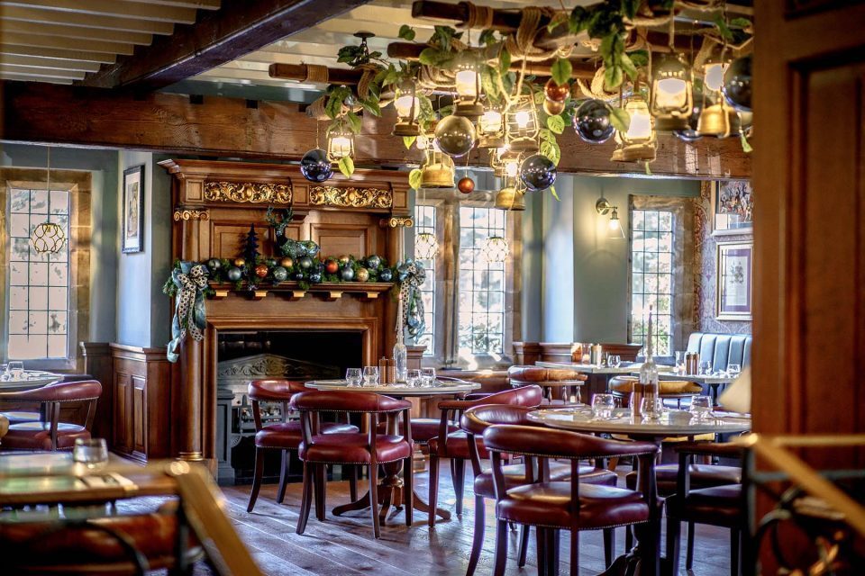 Christmas Christmas Dining image3 1024x640