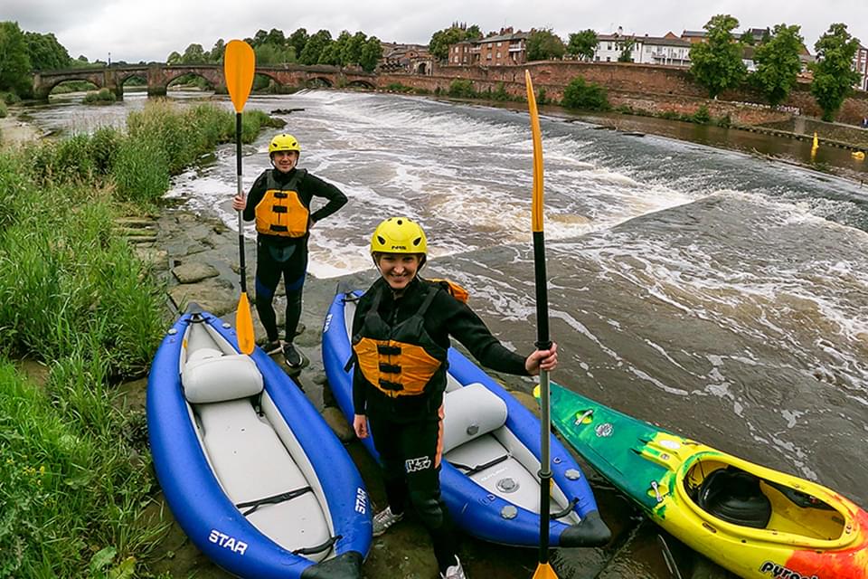 Dee Kayaking 02