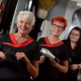 Hair Dot Com1 1142071940