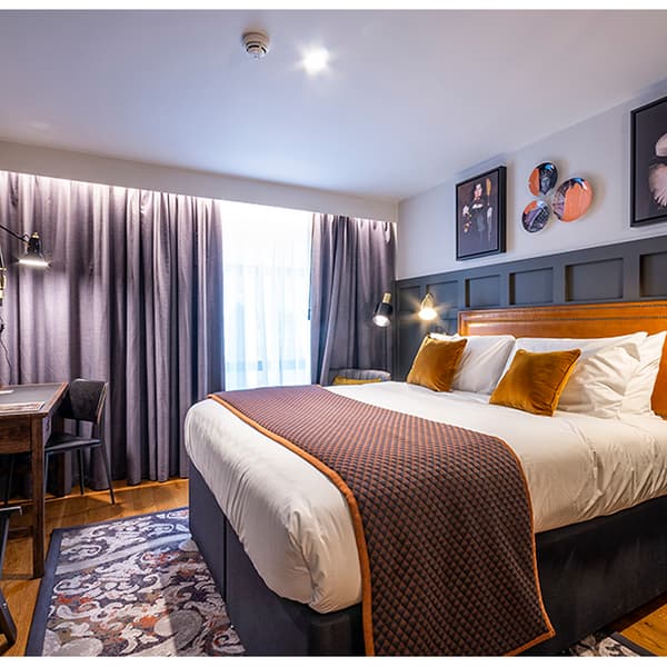 Hotel Indigo 01