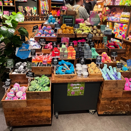 Lush e1749811744162 1024x679