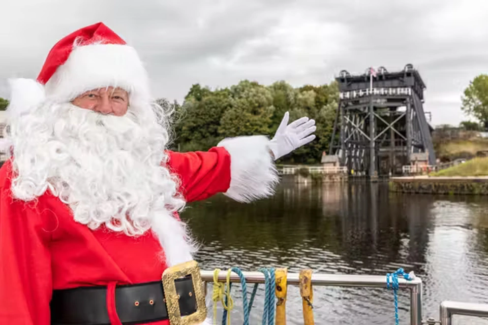 Santa Cruises