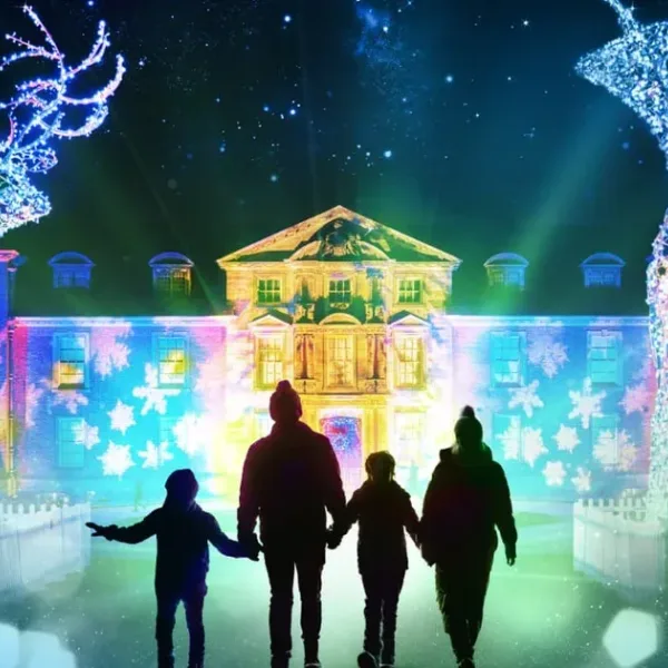 Christmas at dunham massey raymond gubbay