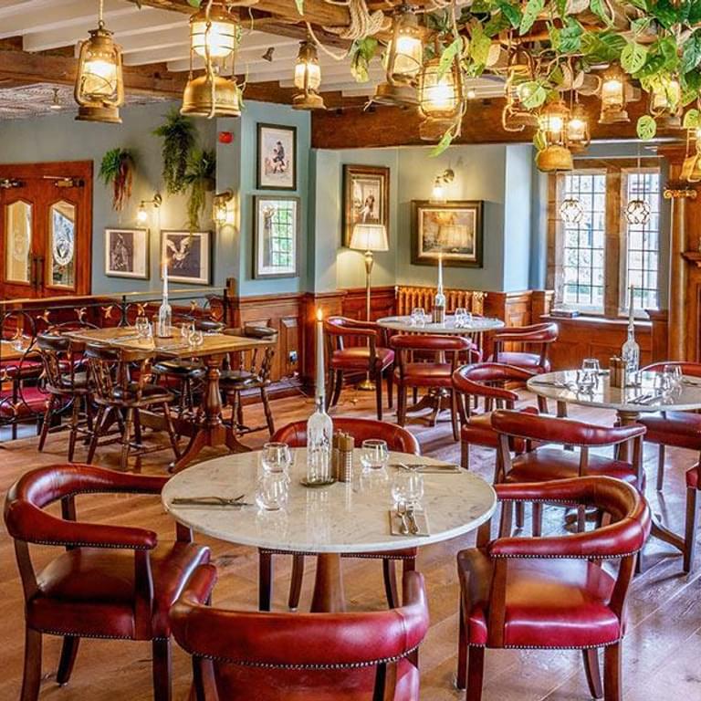 Nelsons Bar