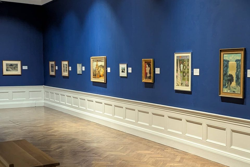 PXL 20250213 100030925 curator talks